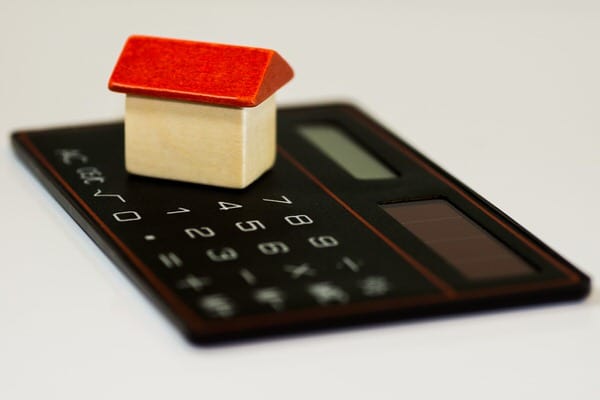 retirement planning in midlife+house-calculator