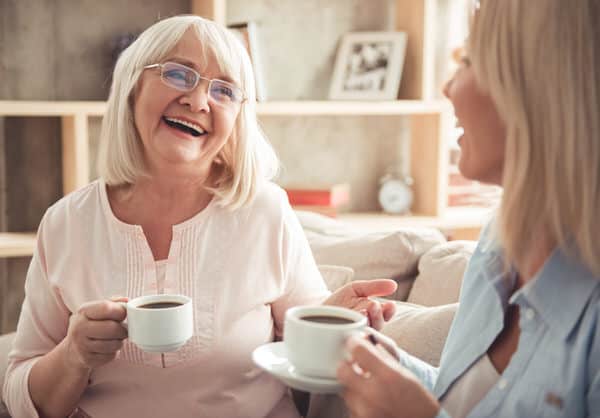 mother-daughter-coffee