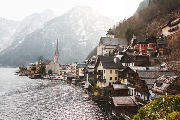 village helps you age in place+austria-salzkammergut